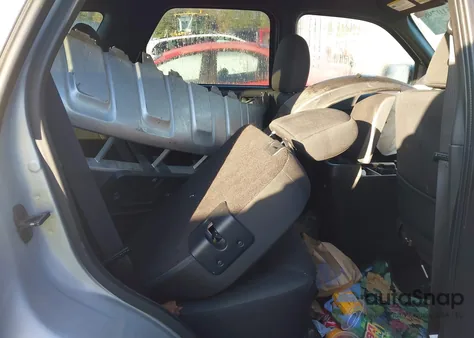 2010 Ford Escape Xlt from USA, damaged, VIN 1FMCU9D78AKD30127